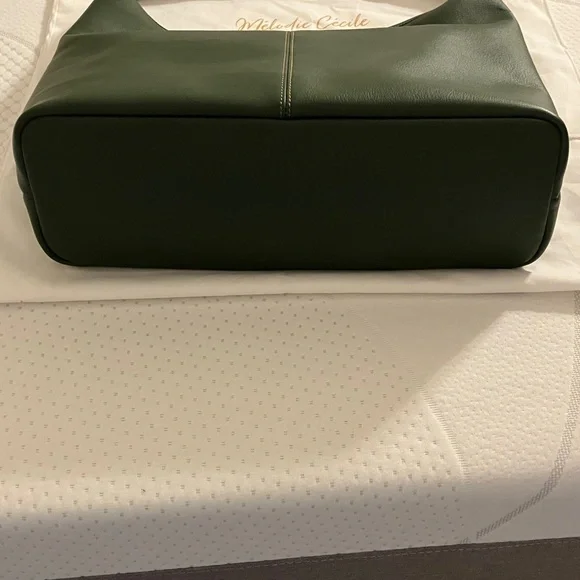 NWT DUYP The Slouch Bag - Soft Grain Leather - Dark Green - Picture 2 of 8